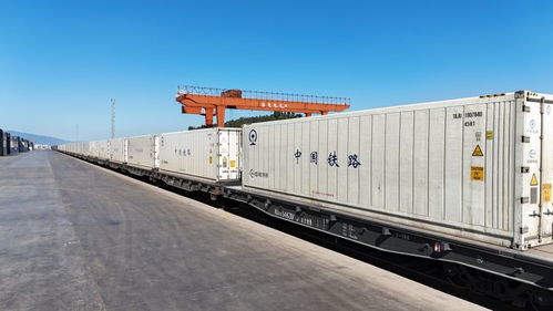 中老鐵路再提速 首趟啟程與四趟中亞班列成國內(nèi)貿(mào)易新引擎